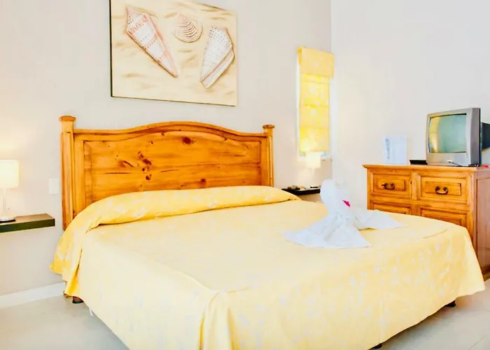 Villa Gorgeous 11 People Comfort With Pool Playacar Phase 2