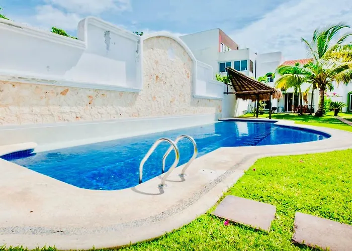 Gorgeous 11 People Comfort With Pool Playacar Phase 2 Villa *