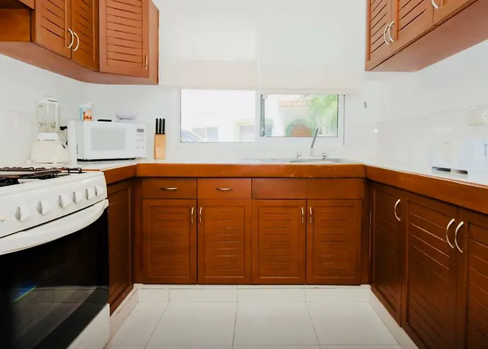 Gorgeous 11 People Comfort With Pool Playacar Phase 2 Villa *