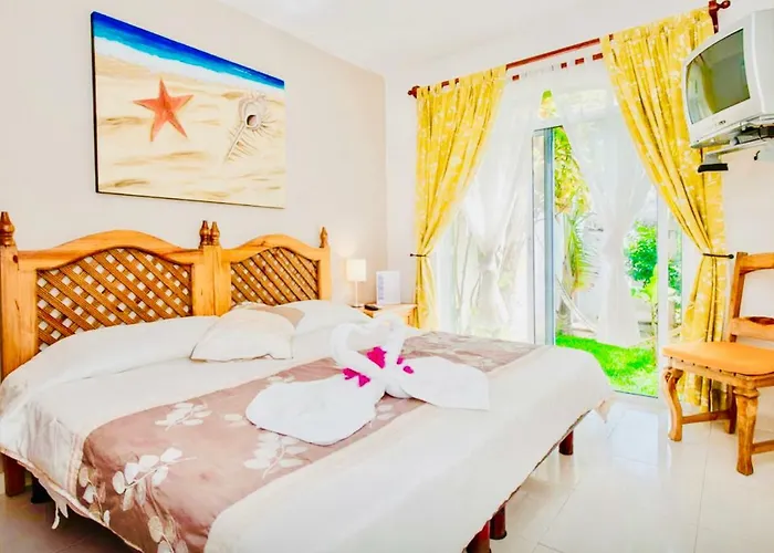 Gorgeous 11 People Comfort With Pool Playacar Phase 2 Villa Playa del Carmen